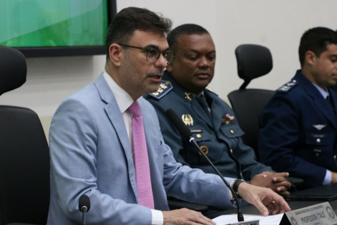 08.10.2025 | Sessão solene dos 60 anos do CLBI - Foto 4