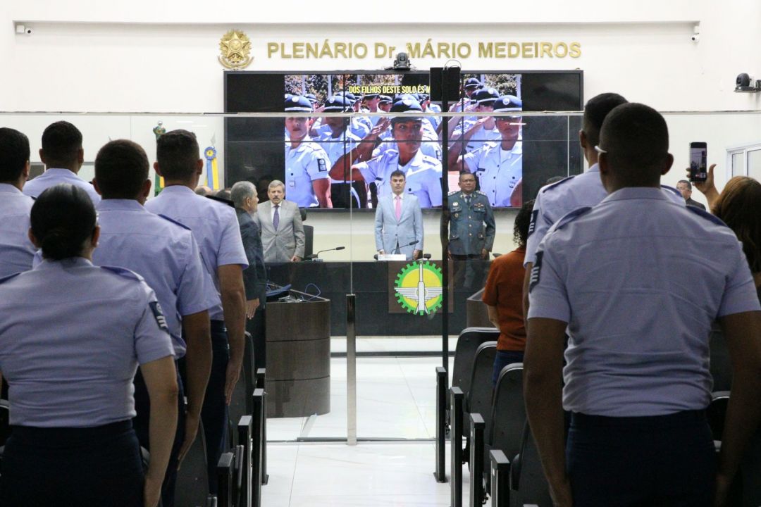 08.10.2025 | Sessão solene dos 60 anos do CLBI - Foto 24