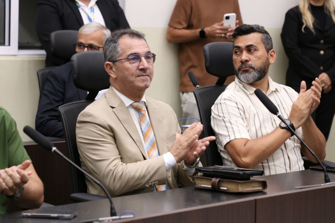 20.10.2025 | 1ª reunião da frente parlamentar evangélica - Foto 3