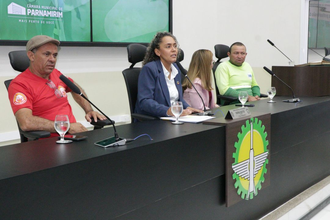 27.11.2025 | Audiência Pública - Discutir a Valorização dos Profissionais da Limpeza Urbana no Munícipio - Foto 10