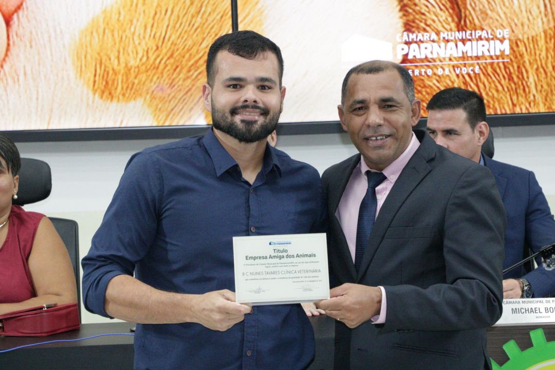 01.12.2025 | Sessão soelene Empresa Amiga dos Animais, e Amigos dos Animais - Foto 46