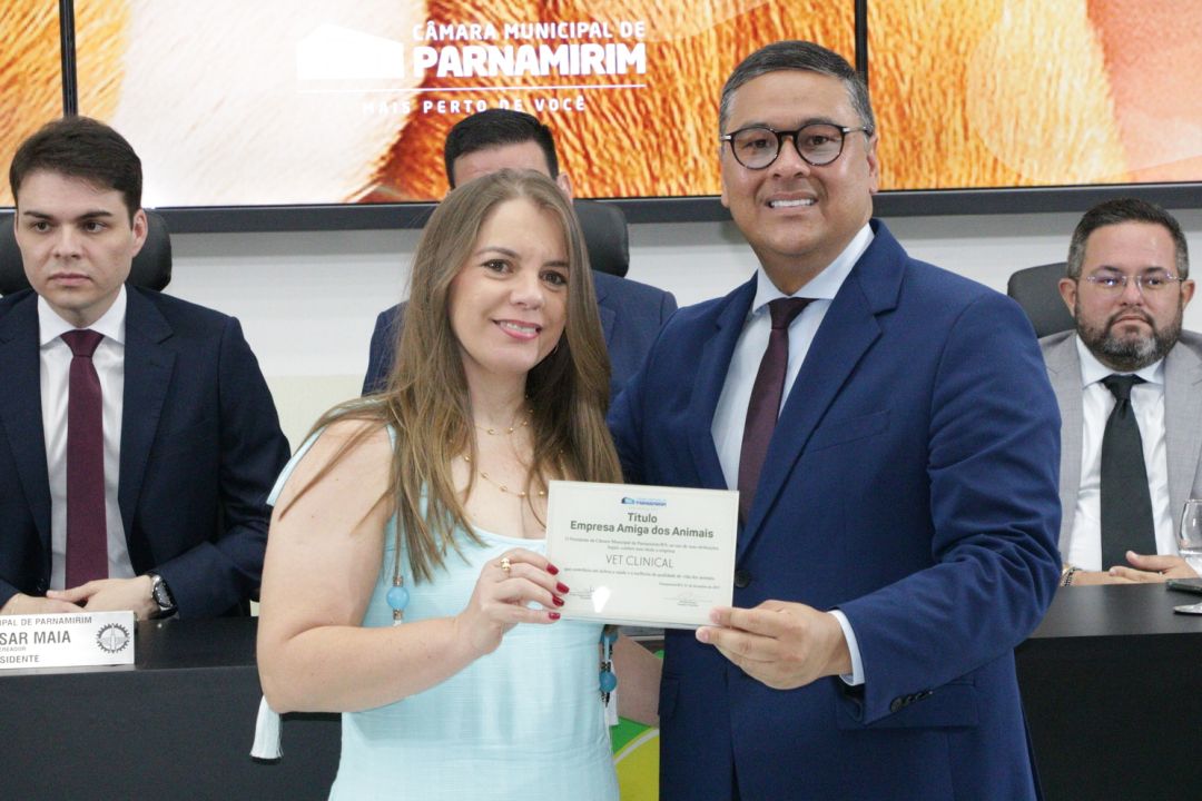 01.12.2025 | Sessão soelene Empresa Amiga dos Animais, e Amigos dos Animais - Foto 51