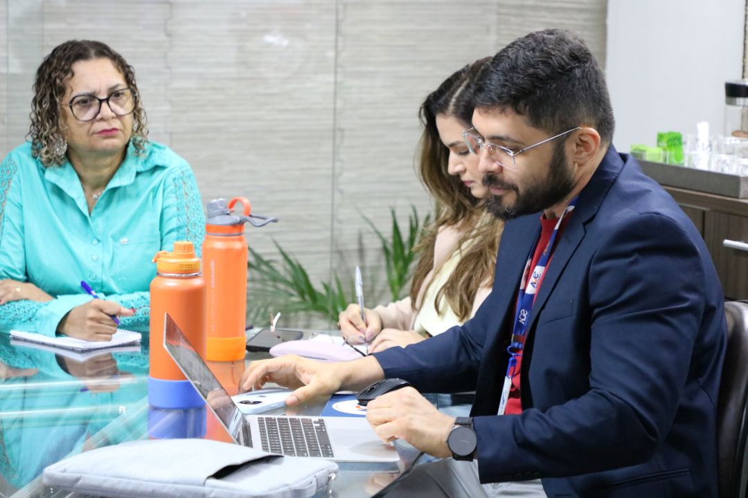 06.02.2026 | Reunião com comissão do portal da transparência - Foto 7